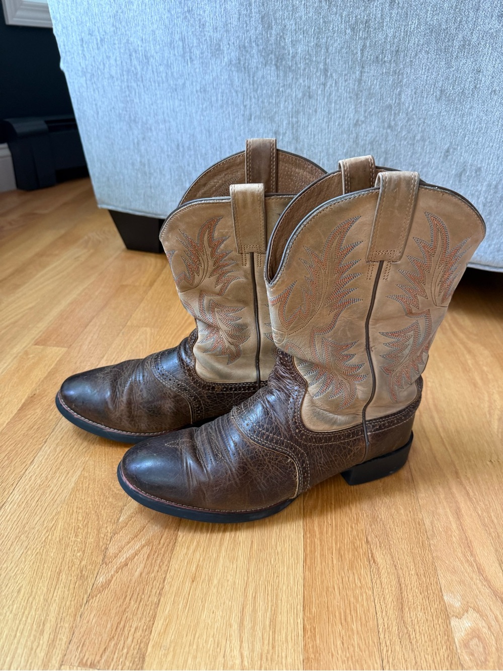 Ariat Men's Brown Leather Foot & Tan Embroidered Shaft Western Boots